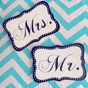 Mrs & Mr wooden signs